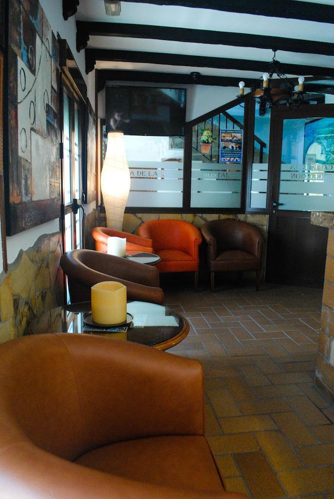 Hostal Costa De La Luz โกนิล เด ลาฟรอนเตรา ภายนอก รูปภาพ